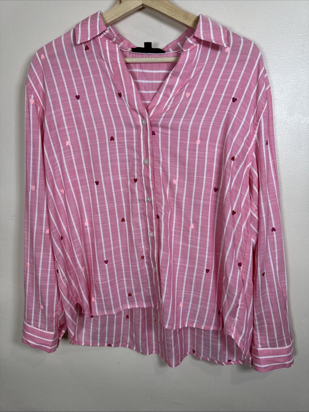 Jane + Delaney Womens Button Down Shirt Striped Pink Embroidered Hearts M Twee